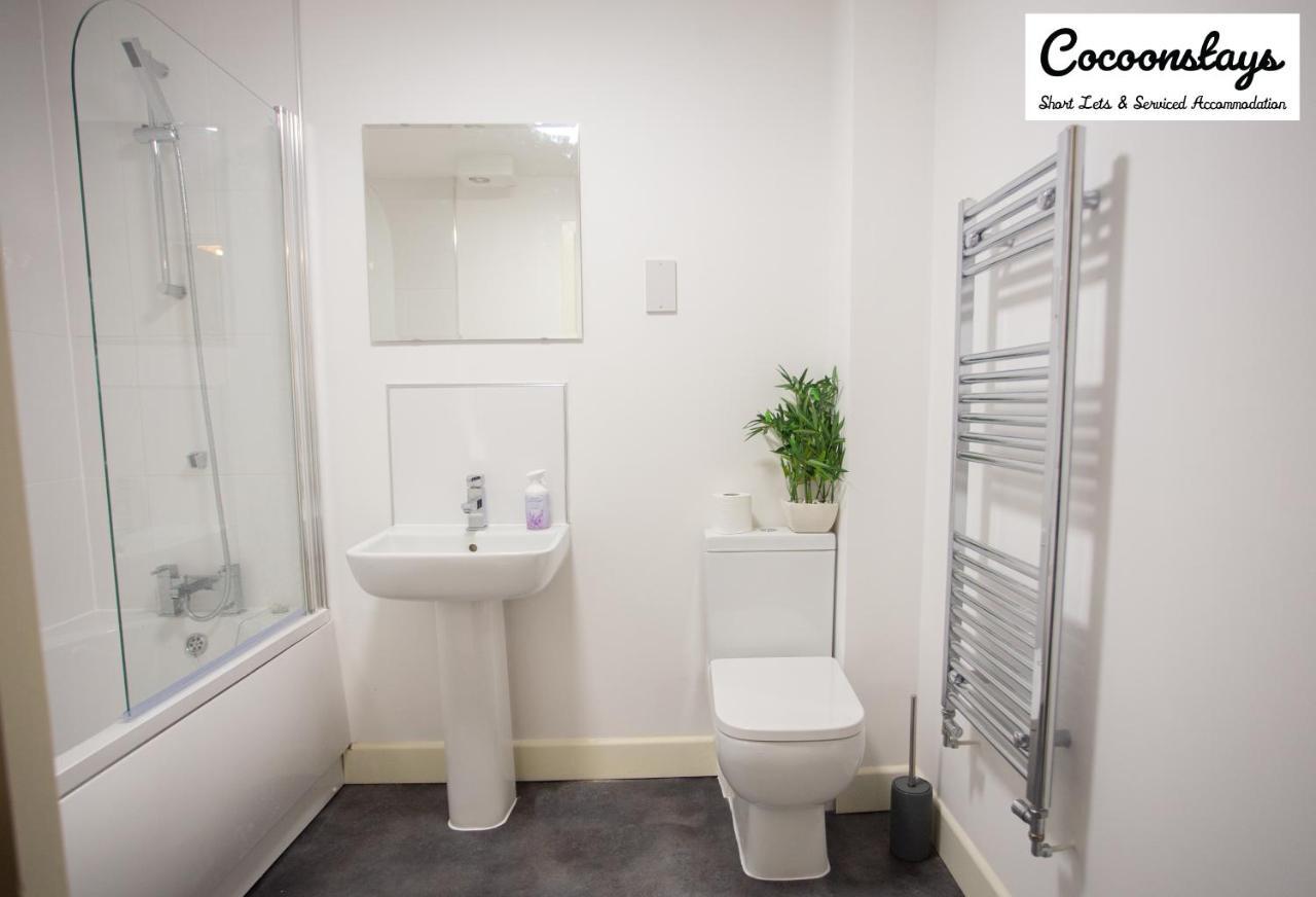 Cocooonstays Short Lets & Accommodation スラウ エクステリア 写真